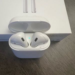 Apple AirPods first Generation
